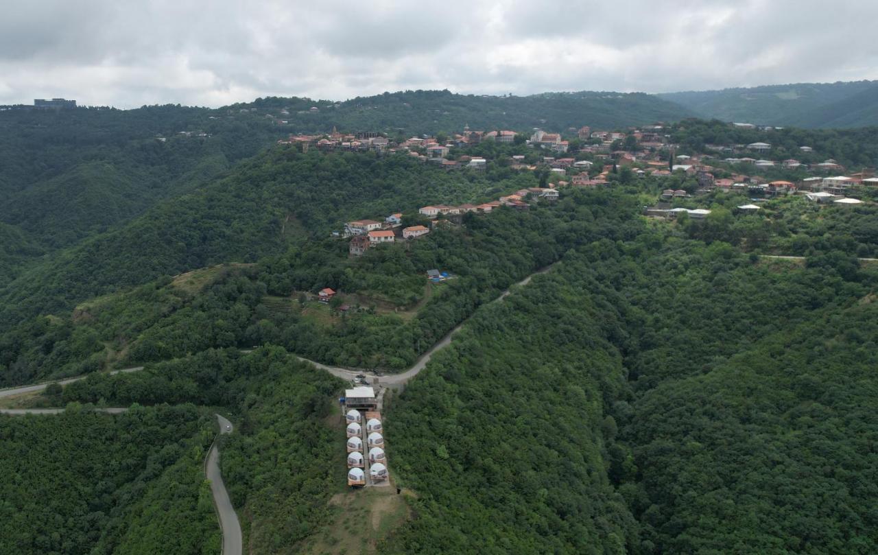 Hotel Signagi Glamping Exterior foto