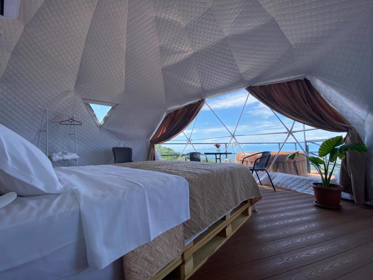 Hotel Signagi Glamping Exterior foto