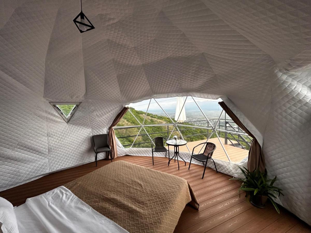 Hotel Signagi Glamping Exterior foto